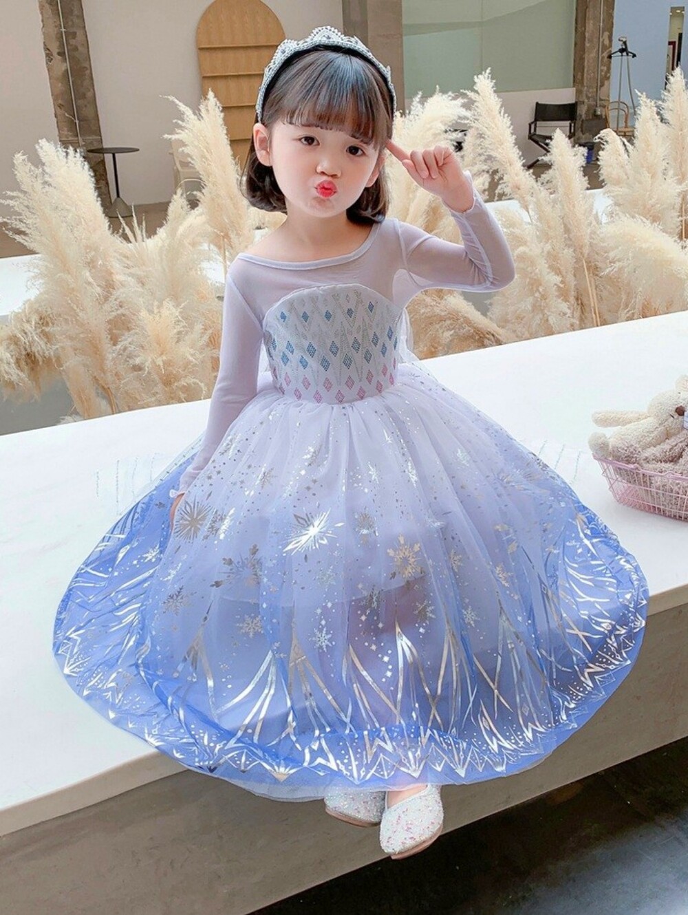 Girls Ice Princess Elsa Costume Dress – Snowflake Shimmer Gown with Cape 4T & 5T